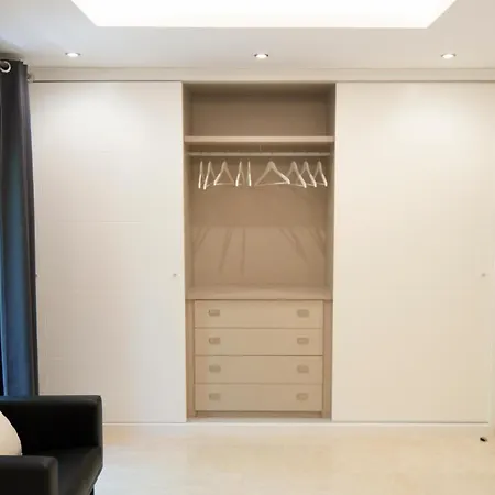 Edificio Ramiro Appartement Marbellac